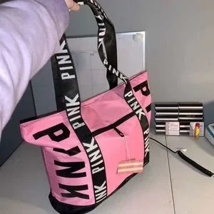 ☆Victoria's secret お洒落なピンクリボンロゴトートバッグ☆ 2024000100011036_01_1024x1024.